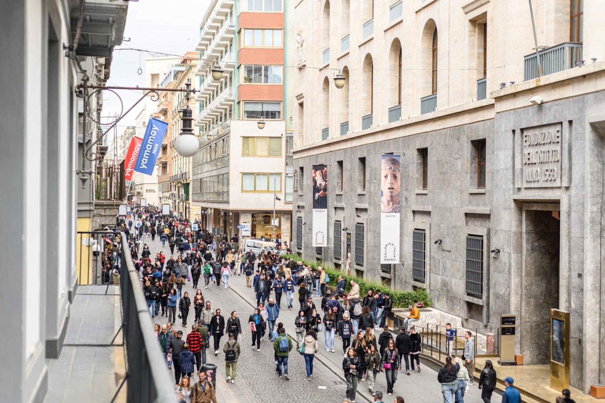 Dimora Joseph Via Toledo Hotel Napoli Exterior foto
